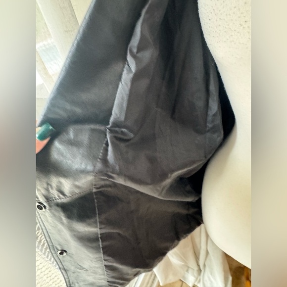 Vintage Wilson's leathers black leather jacket - Picture 5 of 6